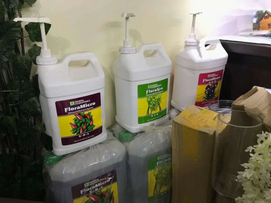 General Hydroponics Flora Series – Grow, Bloom & Micro (Set of 3 x 100ml) + Free Gift | Plant Care | Soil & Hydroponic Fertilizer | Gardening Essentials UMBIZ